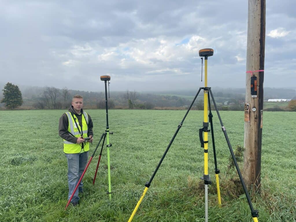 Hemisphere S631 base and rover RTK setup for centimeter-level GNSS positioning